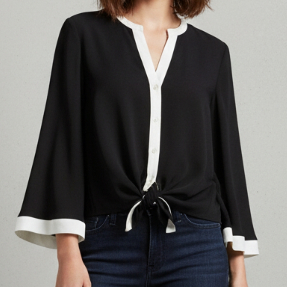 Women's Black and White Blouse